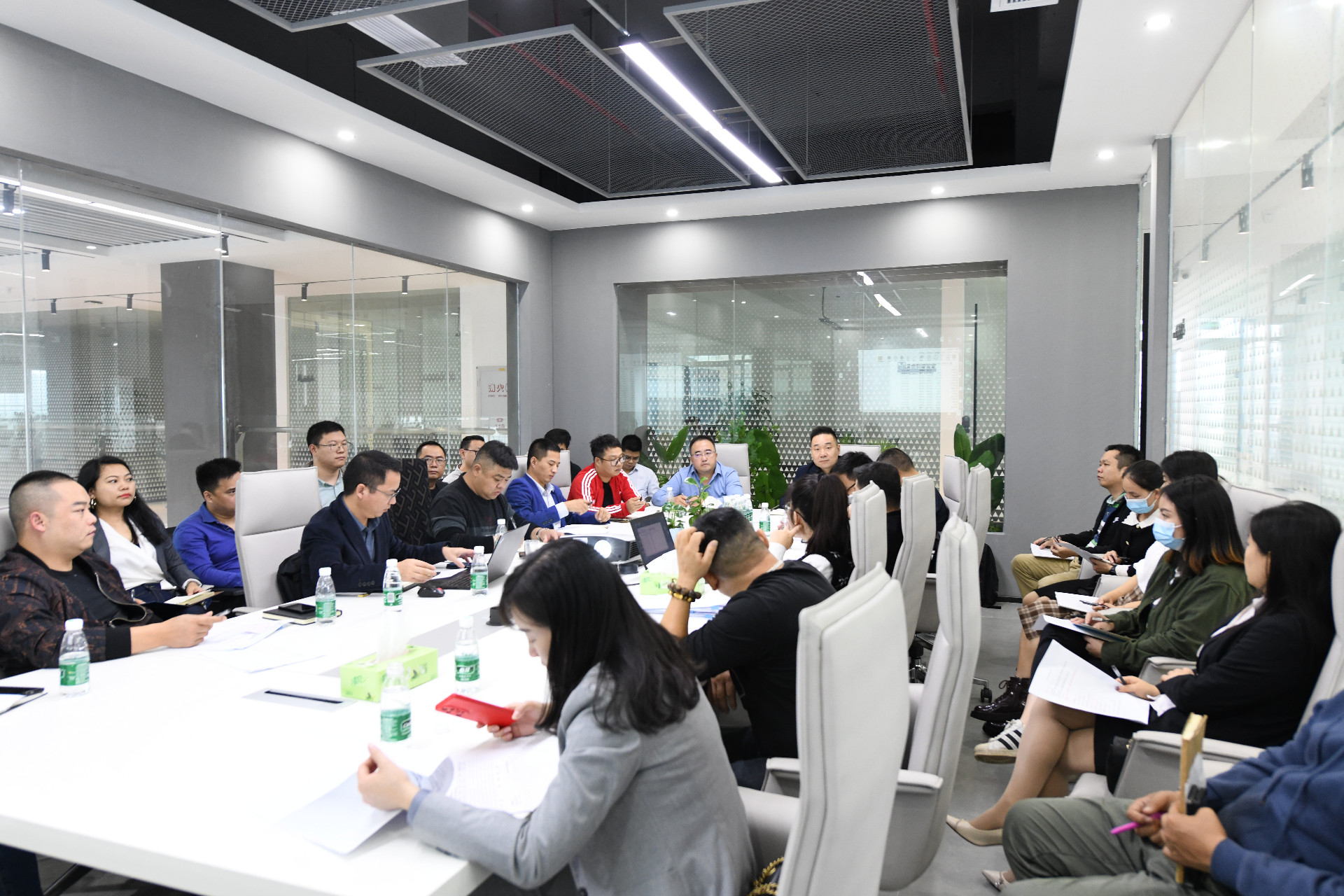 全力以赴鏖戰(zhàn)第四季，金石三維華南銷售團隊召開2022年第四季度銷售大會！